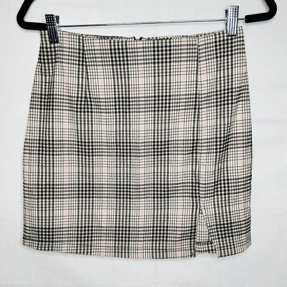 Wild Fable Mini Skirt Women's Preppy School Girl Sz 8 Pink Black Plaid Slit NWT